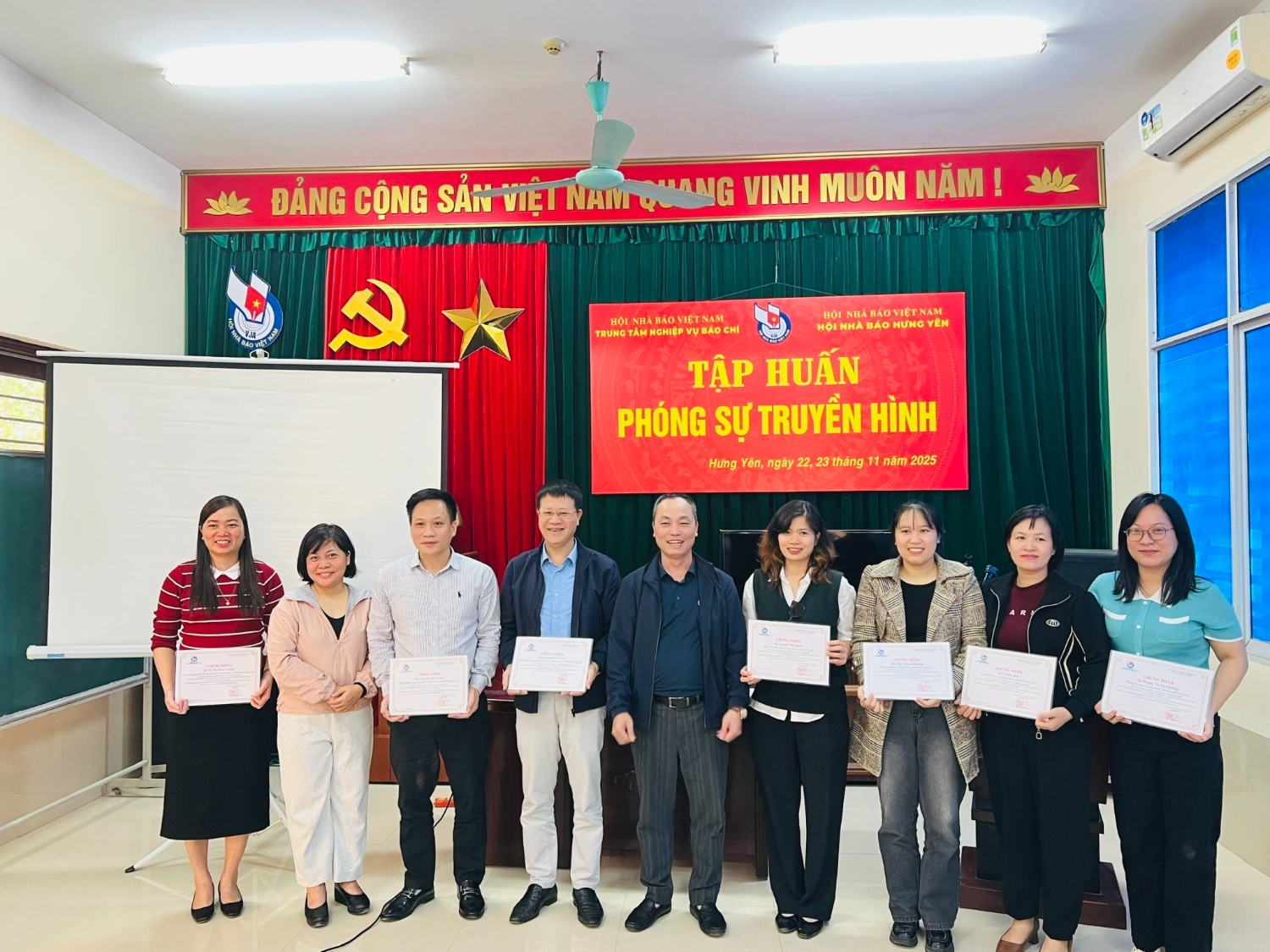 Gần 50 phóng viên, biên tập viên được tập huấn kỹ năng làm “Phóng sự truyền hình”