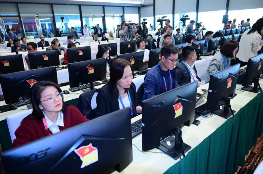 trung tam bao chi dh xiv 3 1