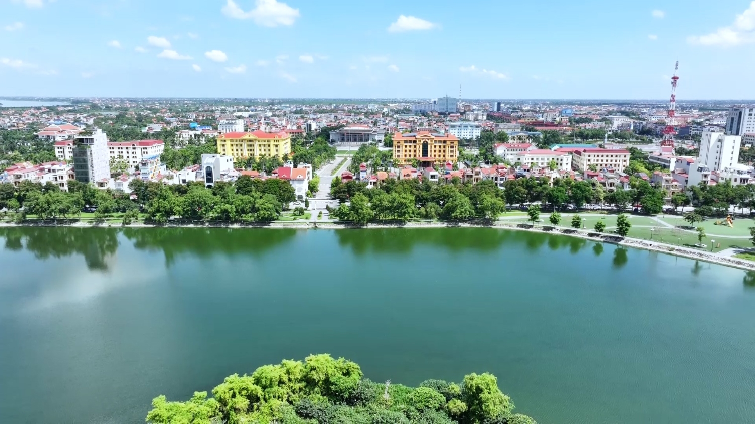 anh trang 51hung yen day manh phat trien do thi theo huong van minh hien dai