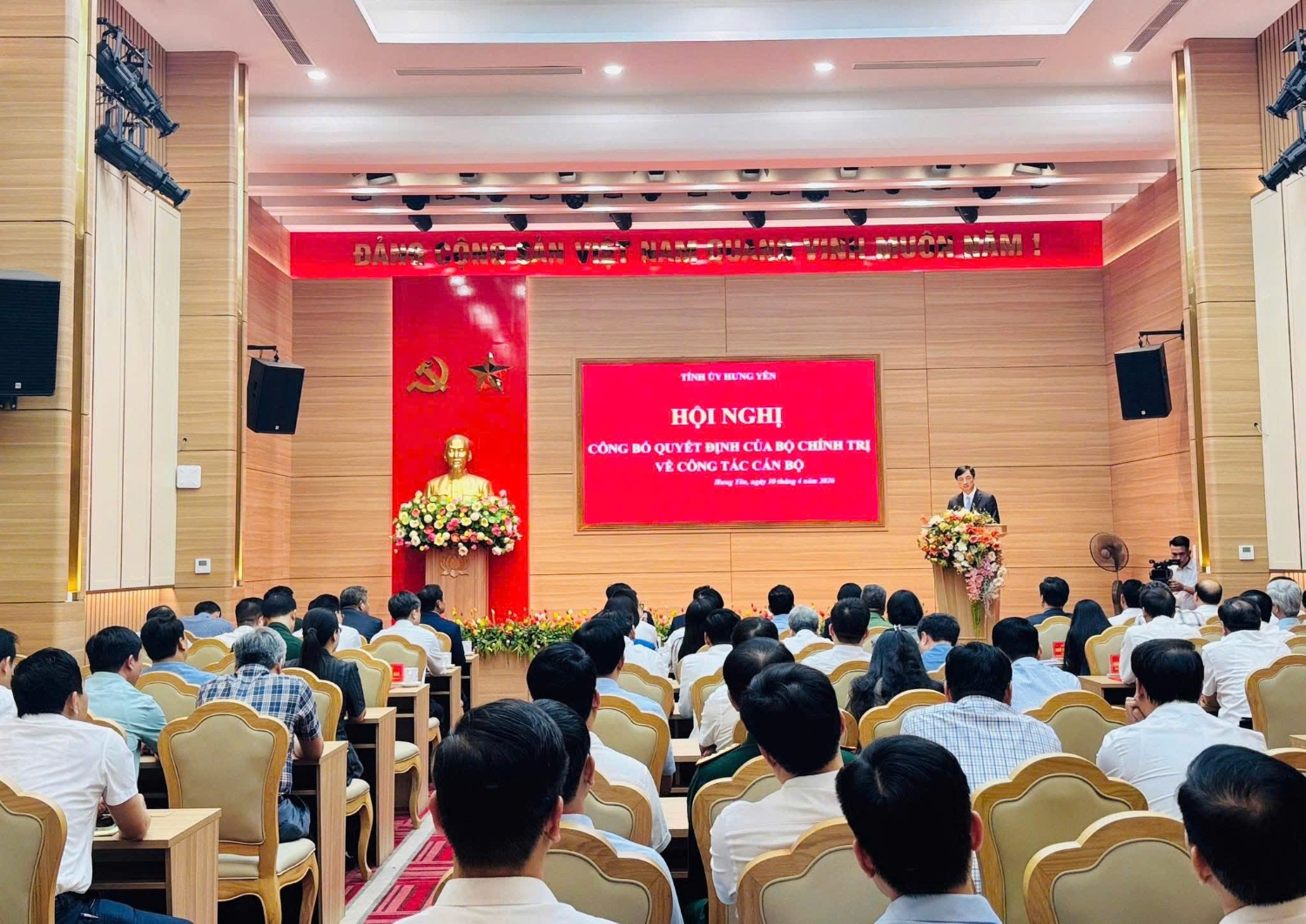 chuan y d c pham quang ngoc1