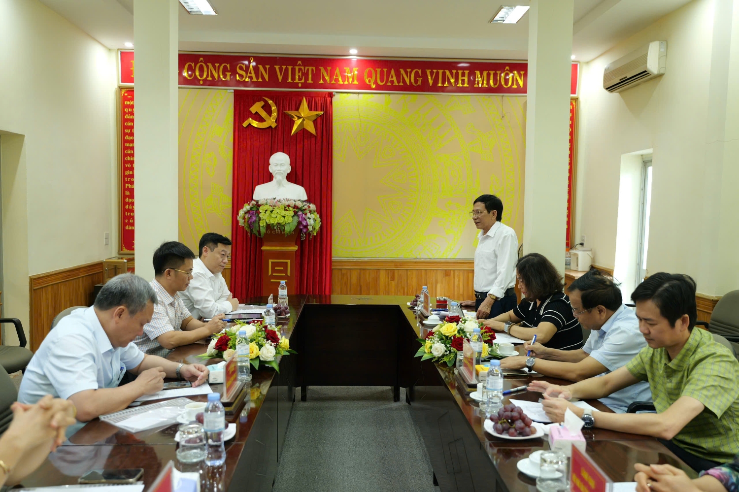 hoi nghi cum thi dua gioi thieu nhan su bau uy vien bch hoi nha bao viet nam